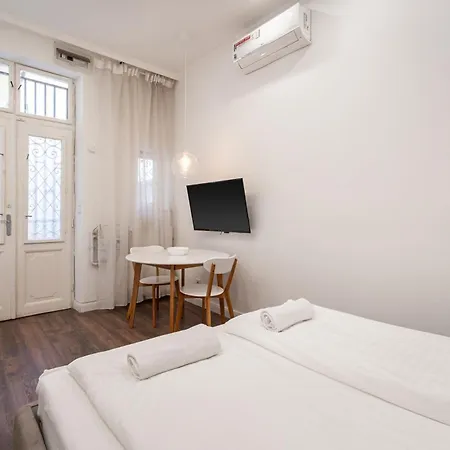 Z32 - & Chic - Stylish By Bqa Apartment *